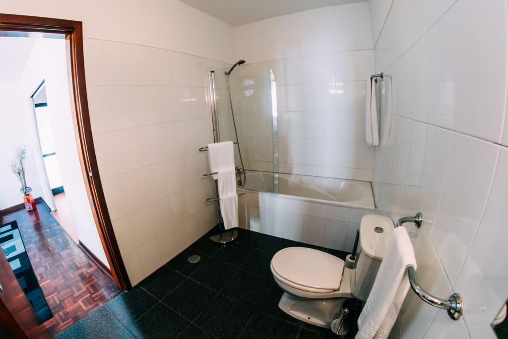 Arts In Apartments Pina Funchal  Buitenkant foto