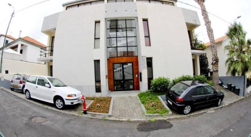 Arts In Apartments Pina Funchal  Buitenkant foto